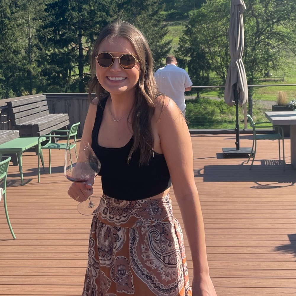 Meet your Posher, Emma